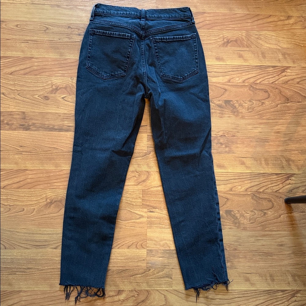 Old Navy High Rise Jeans - Picture 3 of 3